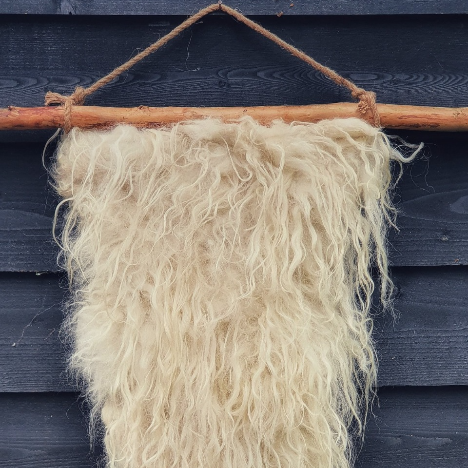 Wanddecoratie | BoDu Workshops Schapenvachtvilten